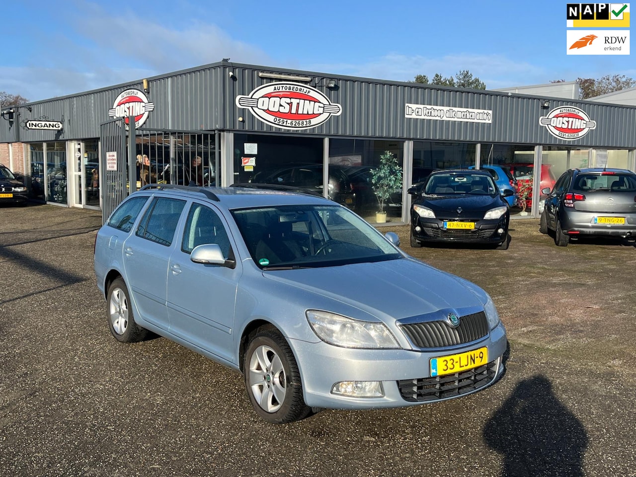 Skoda Octavia Combi - 1.2 TSI Ambition Business Line(st-bekr,clima,automaat,bj10,3999,-) - AutoWereld.nl