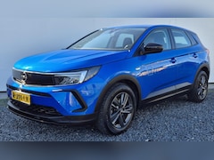 Opel Grandland - 1.2 Turbo Edition Camera achter - Stoel verwarming - Dodehoek Detectie - Voorruitverwarmin