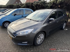 Ford Focus Wagon - 1.0 Titanium Edition MOTOR START NIET