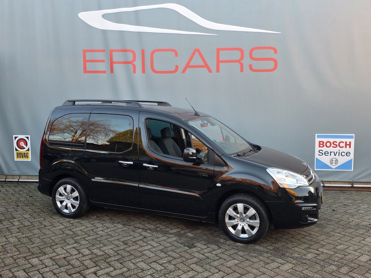 Citroën Berlingo - 1.2 PureTech XTR MULTISPACE NAVI TEL PANODAK TREKHAAK - AutoWereld.nl