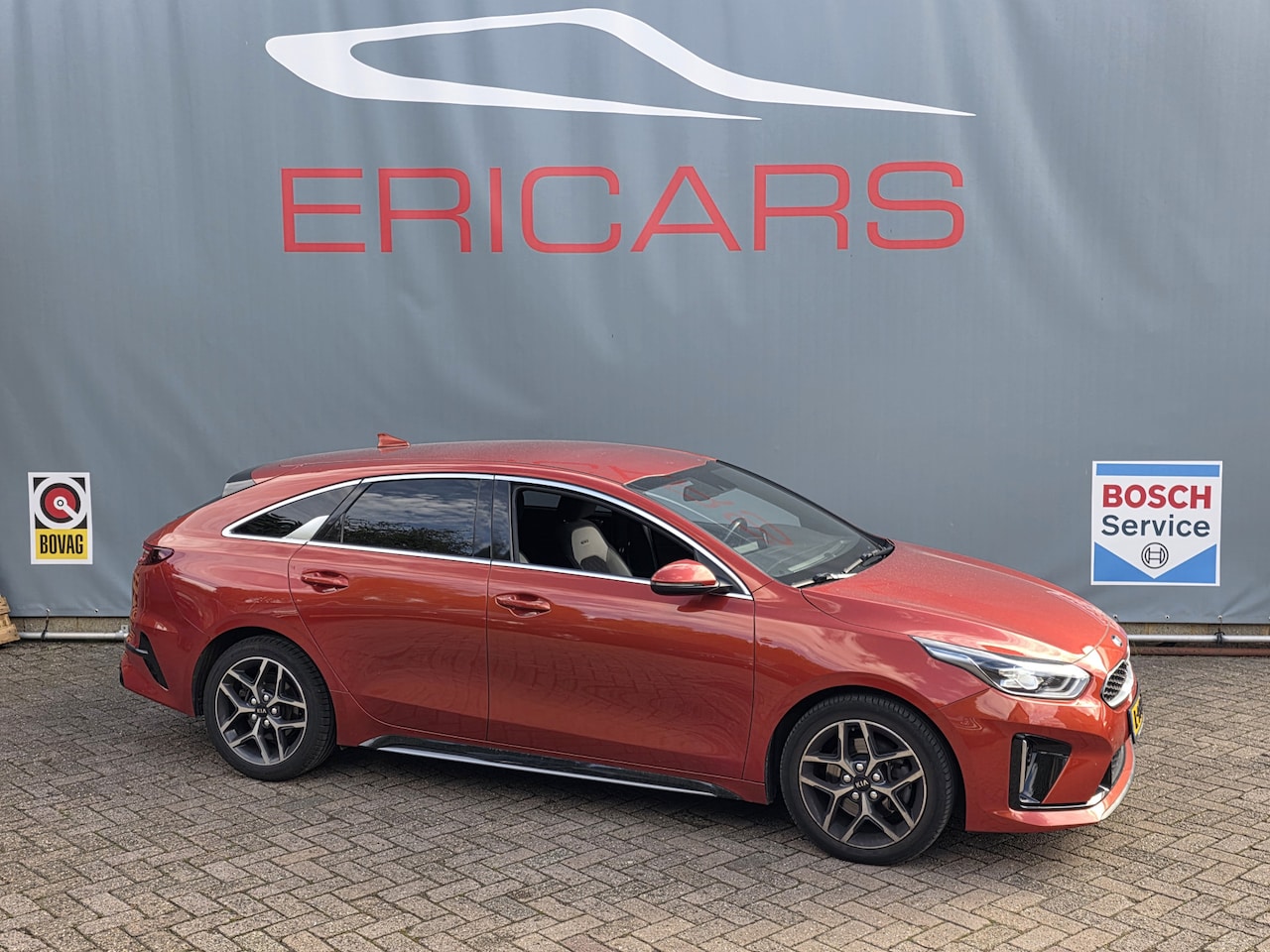 Kia Pro cee'd - 1.4 T-GDI GT-Line NAVI TEL LM LEER STOF - AutoWereld.nl