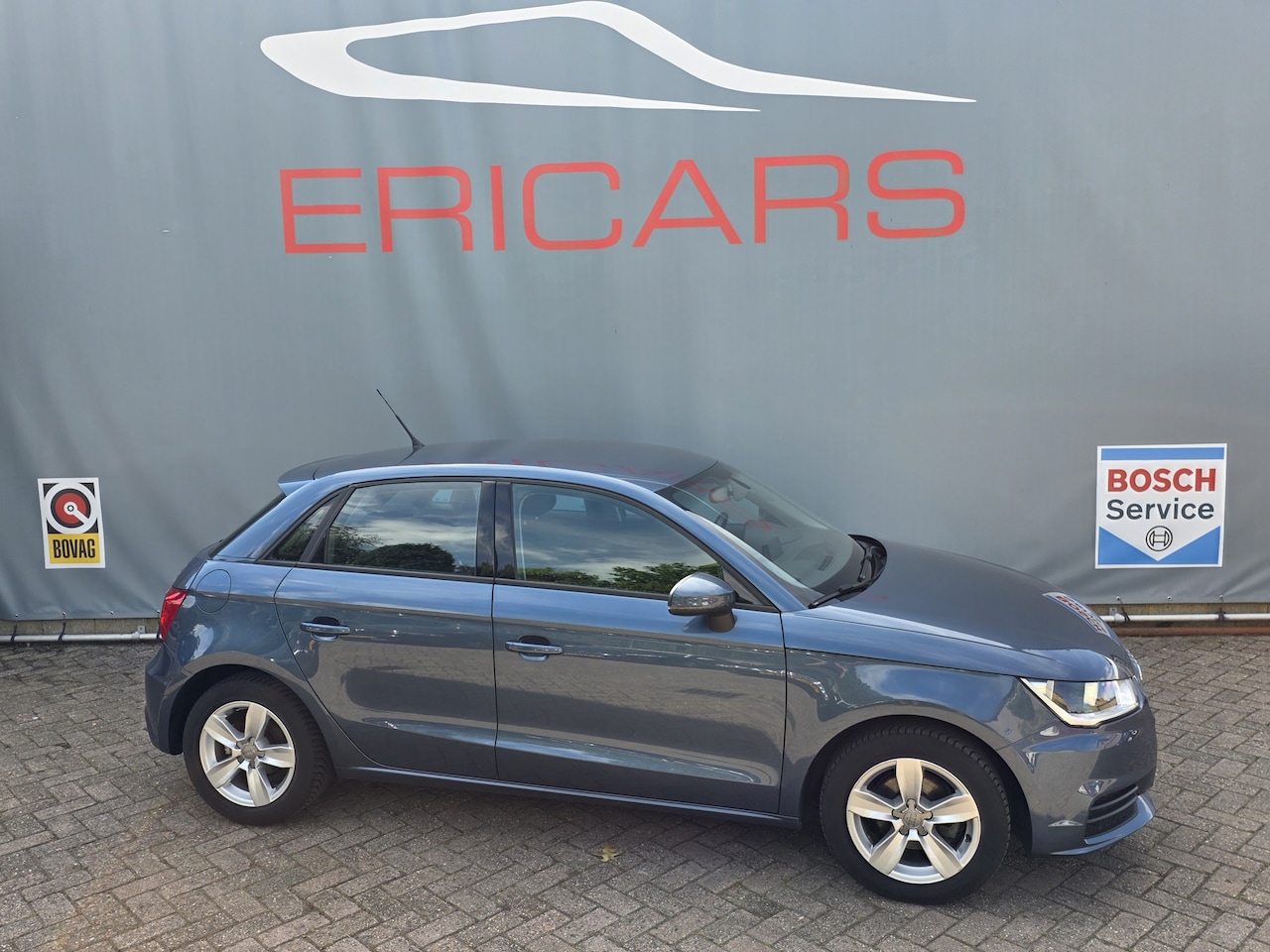 Audi A1 Sportback - 1.0 TFSI AIRCO NAVI LM TEL - AutoWereld.nl