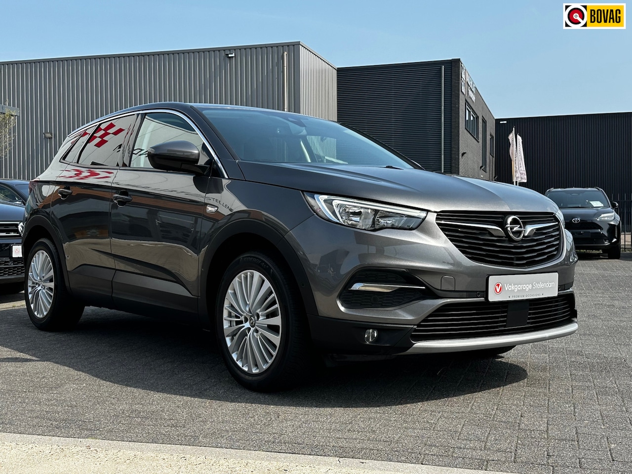 Opel Grandland X - 1.2 Turbo Innovation|RIJKLAAR|Afn Trekhaak|PDC V+A|Cruise Control|Carplay|Climate Control - AutoWereld.nl