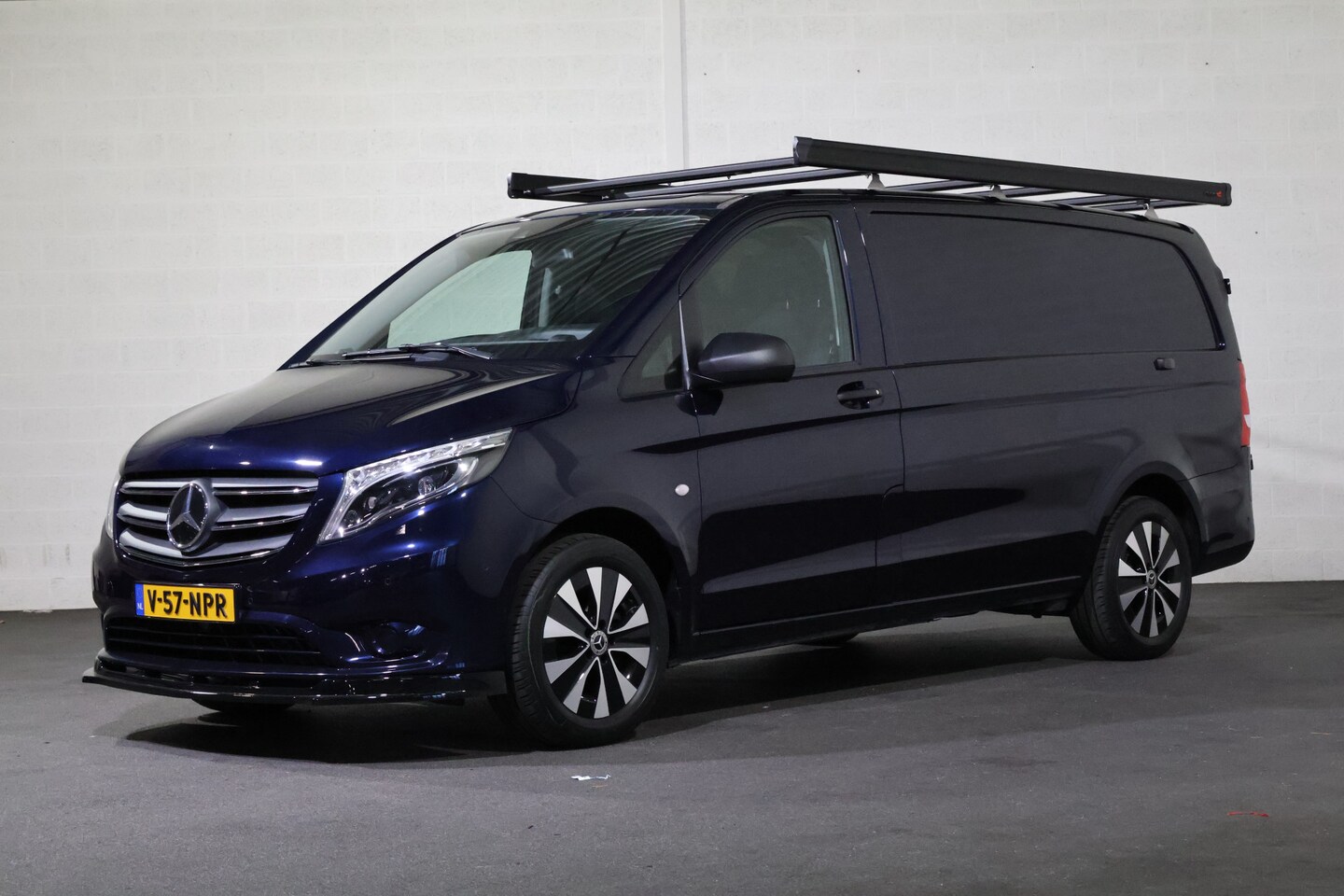 Mercedes-Benz Vito - 119 CDI Automaat Led Distronic Navigatie Imperiaal - AutoWereld.nl