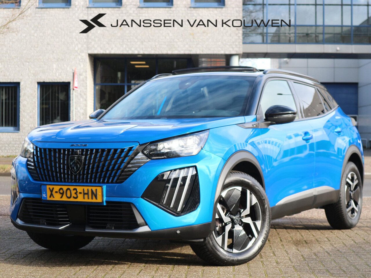 Peugeot 2008 - 1.2 PureTech 130 GT Automaat Pano 360-Camera Keyless Carplay LED Koplampen - AutoWereld.nl