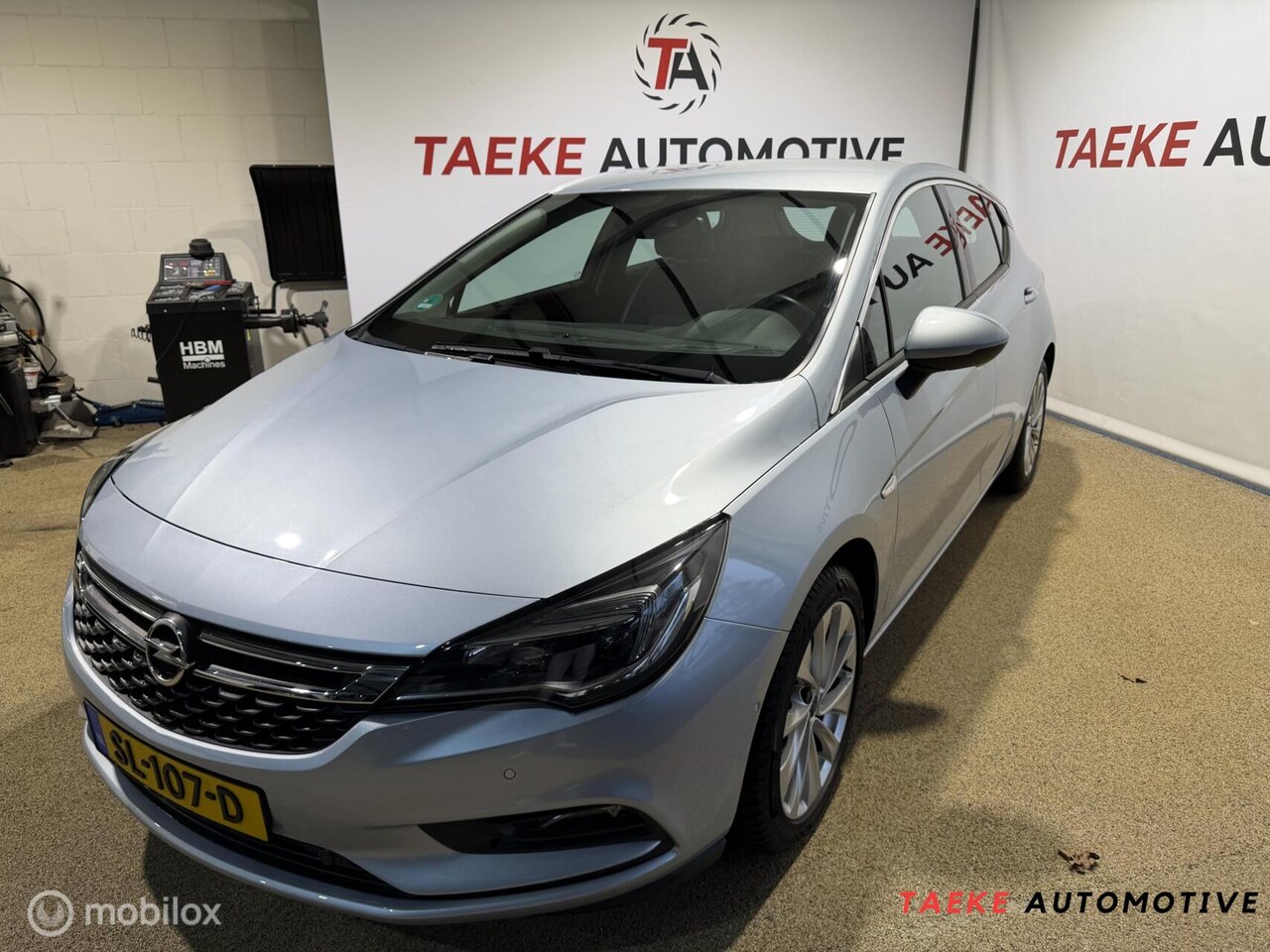 Opel Astra - 1.4 Innovation Automaat/Clima/Cruise/Camera - AutoWereld.nl