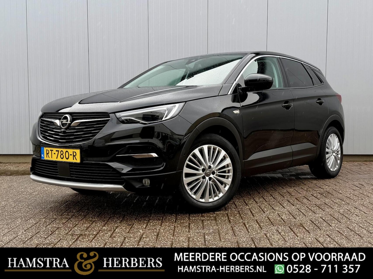 Opel Grandland X - 1.2 Turbo Innovation zwart, bomvol! - AutoWereld.nl
