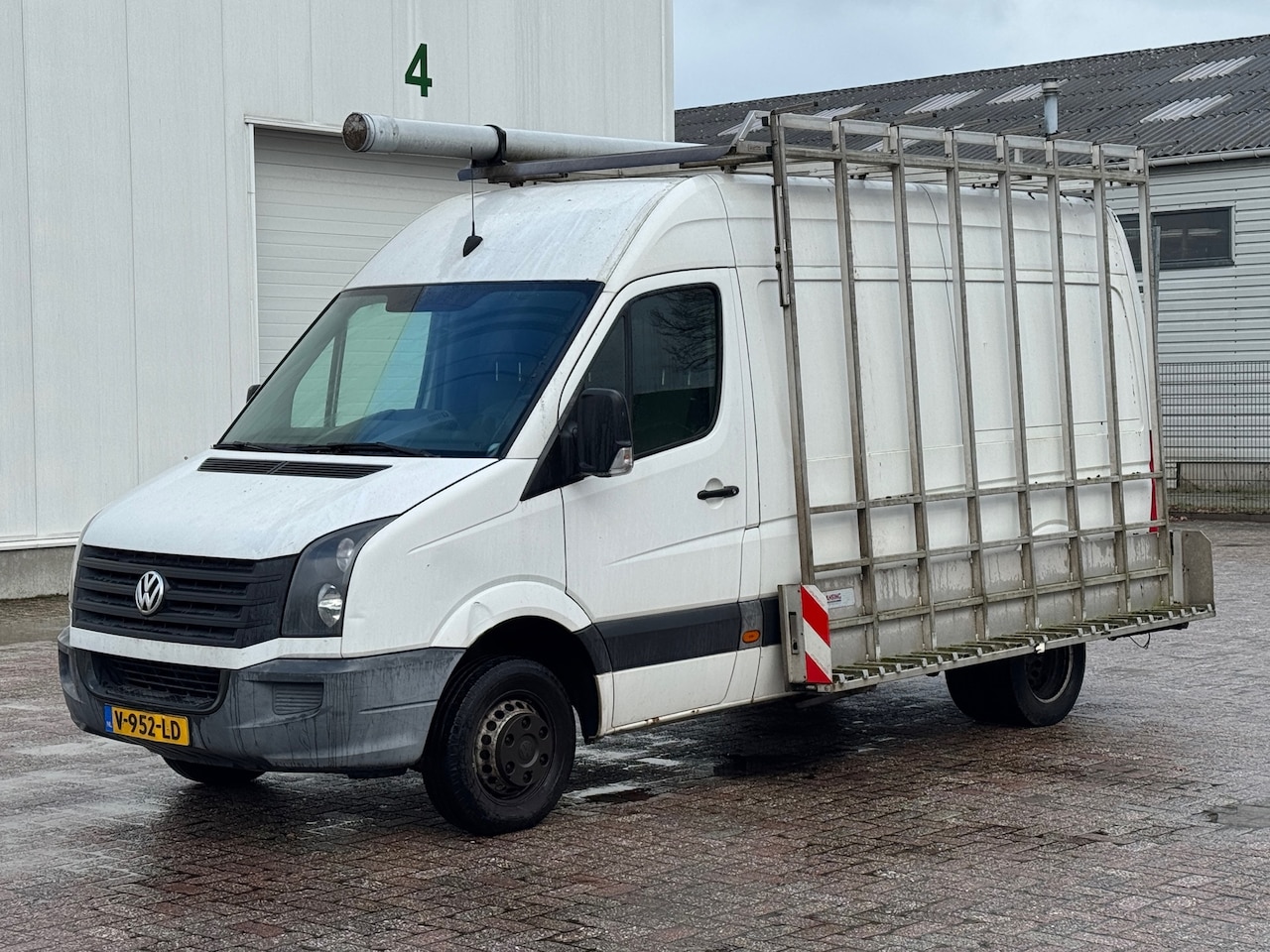 Volkswagen Crafter - 50 2.0 TDI L2H3 DUBBEL LUCHT / BIJRIJDERSBANK - AutoWereld.nl