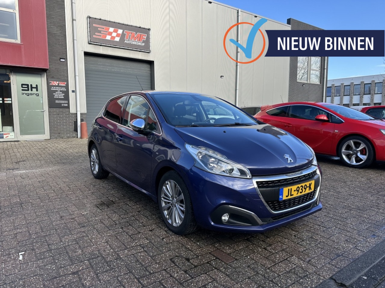 Peugeot 208 - 1.2 PureTech Allure Vol Opties Goed Onderhouden NAP - AutoWereld.nl