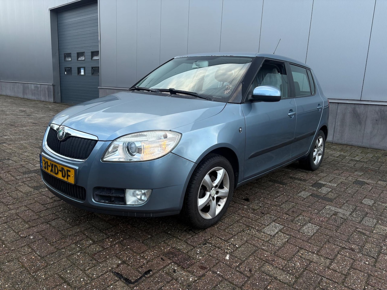 Skoda Fabia - 1.4-16V Ambiente|Nieuw Apk|Nieuw Distributieriem - AutoWereld.nl