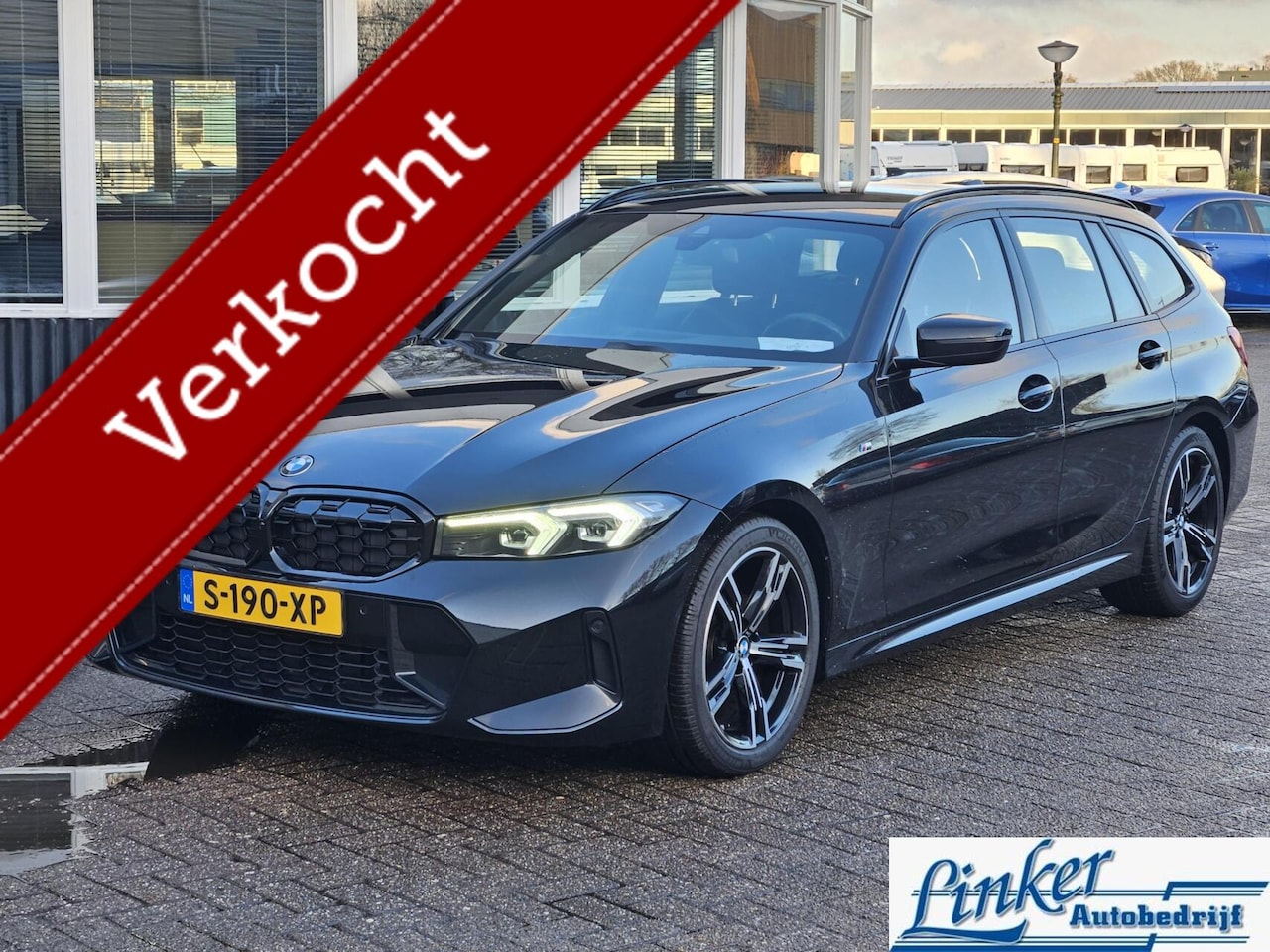 BMW 3-serie Touring - 320i - M-SPORT NL-AUTO RIJKLAAR 184PK - AutoWereld.nl