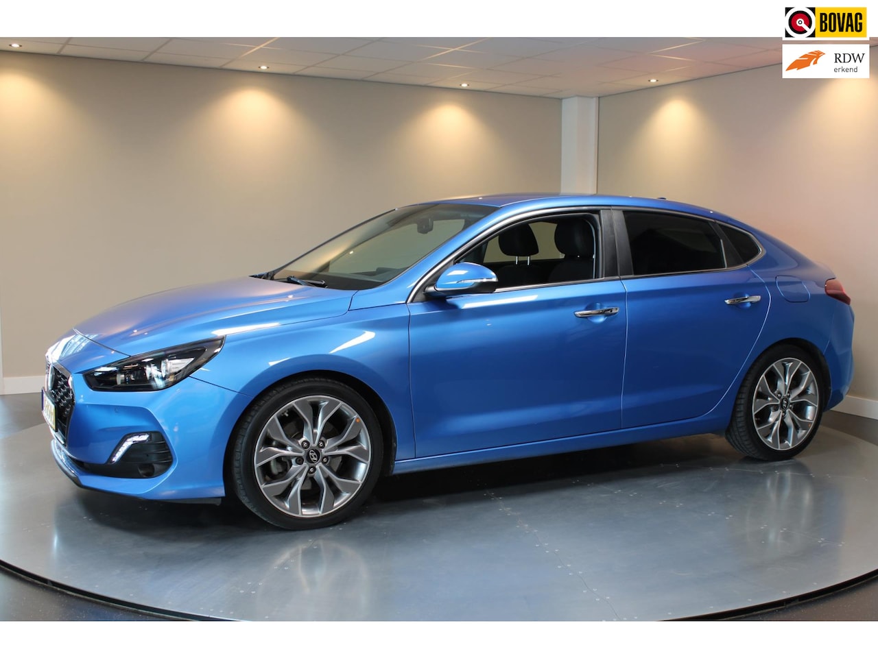 Hyundai i30 Fastback - 1.4 T-GDI Comfort *Automaat* Dealer OH|Carplay|Camera|Adapt.Cruise - AutoWereld.nl