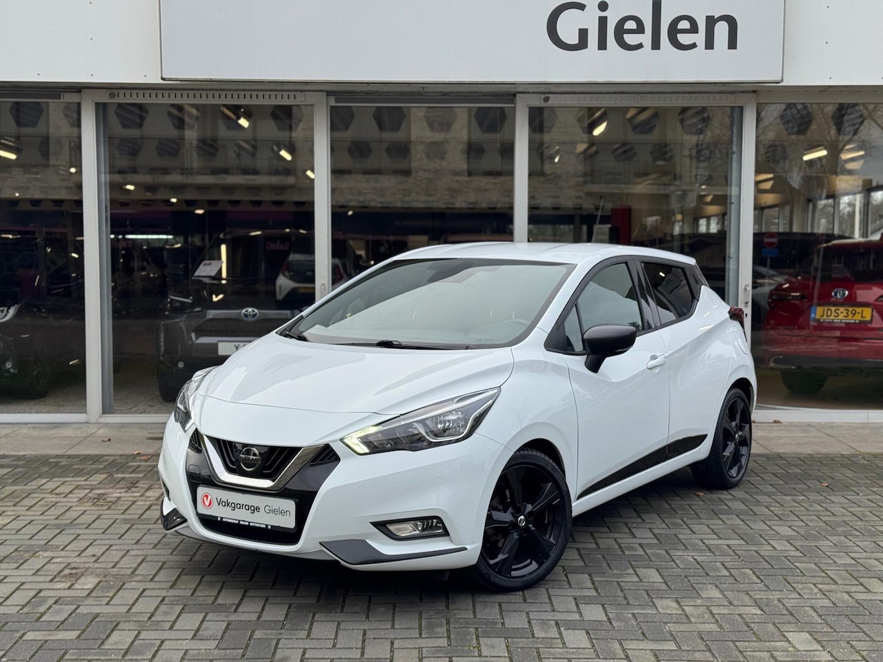 Nissan Micra - 1.0 IG-T 100pk N-Sport | Apple CarPlay/Android Auto, 17 inch, Cruise control, Navigatie, K - AutoWereld.nl