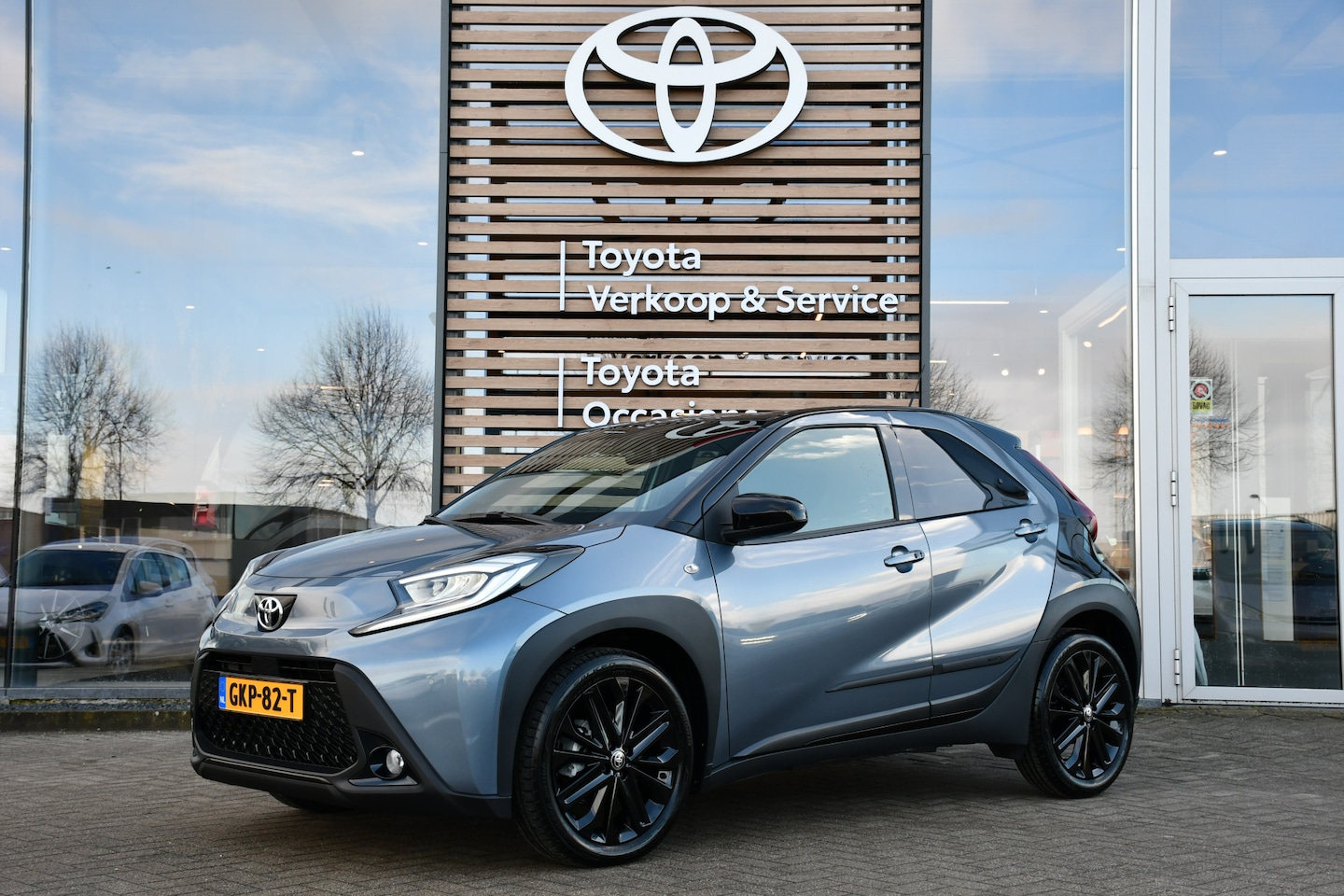 Toyota Aygo X - 1.0 VVT-i S-CVT Premium Automaat 72pk | Cloud Navigatie | LED-koplampen | JBL-audio | NL-a - AutoWereld.nl