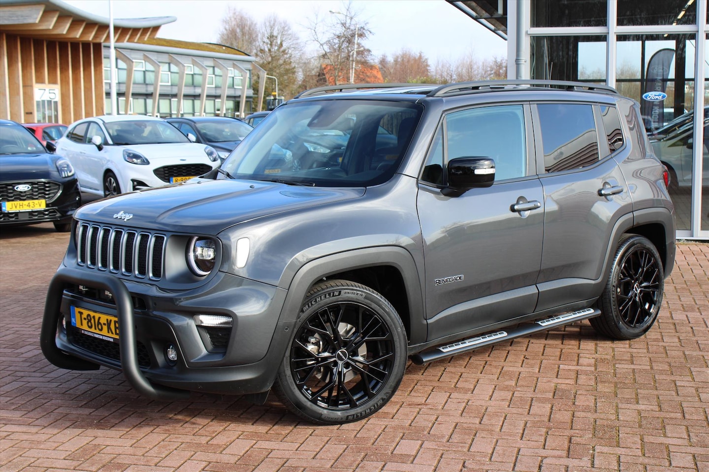 Jeep Renegade - 1.5T e-Hybrid 130pk Automaat Limited - AutoWereld.nl