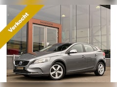 Volvo V40 - 1.5 T3 Kinetic | Navi | Cruise | Stoelverwarming | Bluetooth | Parkeersensoren | Voorruitv