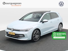 Volkswagen Golf - 1.5 eHybrid 50 Edition 204 Pk Automaat | Panoramadak | Trekhaak Elektrisch | Stoel Verwarm