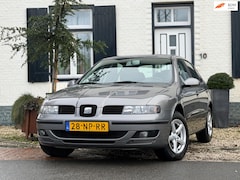 SEAT Leon - 1.6-16V Stella|Airco|Elek-ramen|Trekhaak|