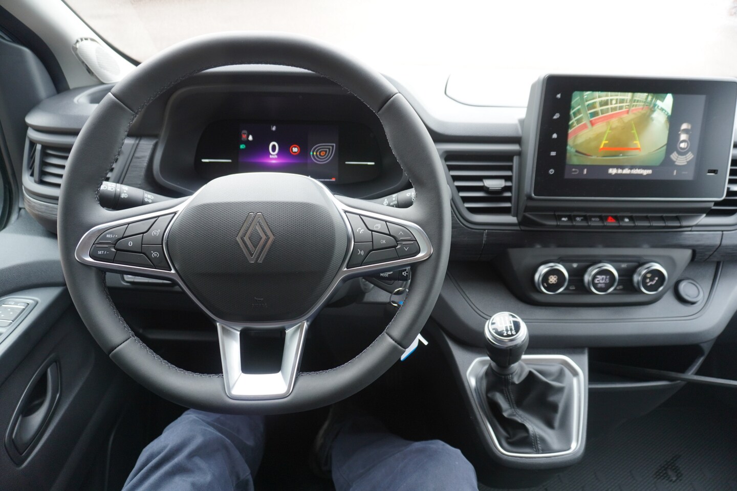 Renault Trafic - 2.0 Blue dCi 130PK T29 L2H1 Advance Dubbelcabine nr.V133 | Airco | Cruise | Camera |Trekha - AutoWereld.nl