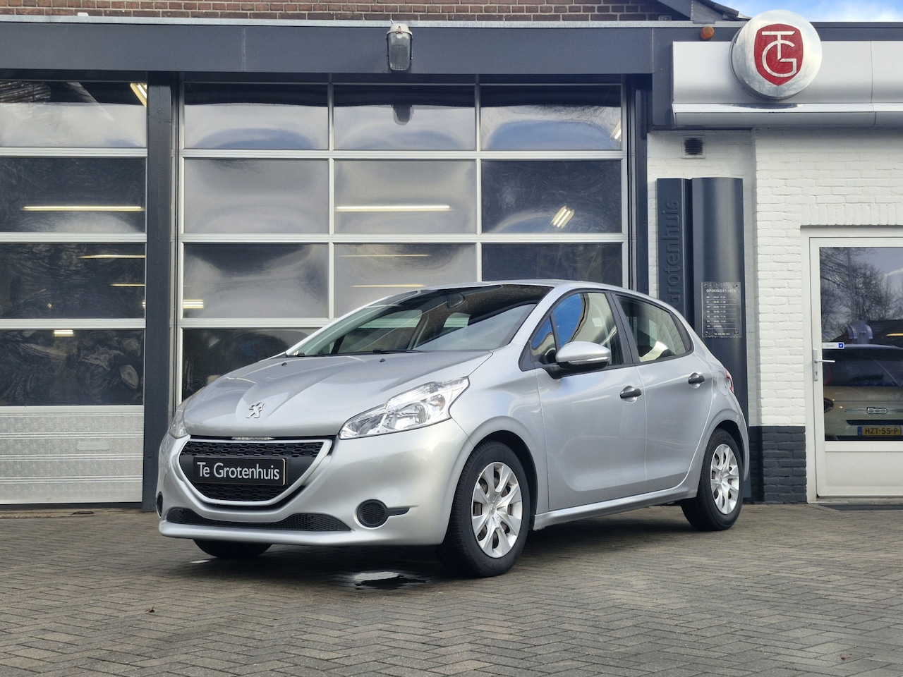 Peugeot 208 - 1.4 Vti Access 1.4 VTi Access - AutoWereld.nl