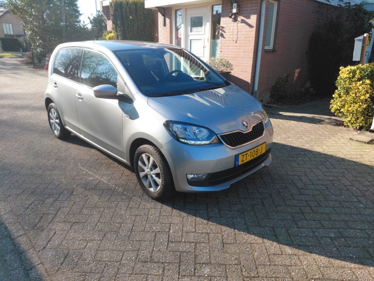 Skoda Citigo - 1.0 Greentech Style AUTOMAAT PDC Car kit - AutoWereld.nl
