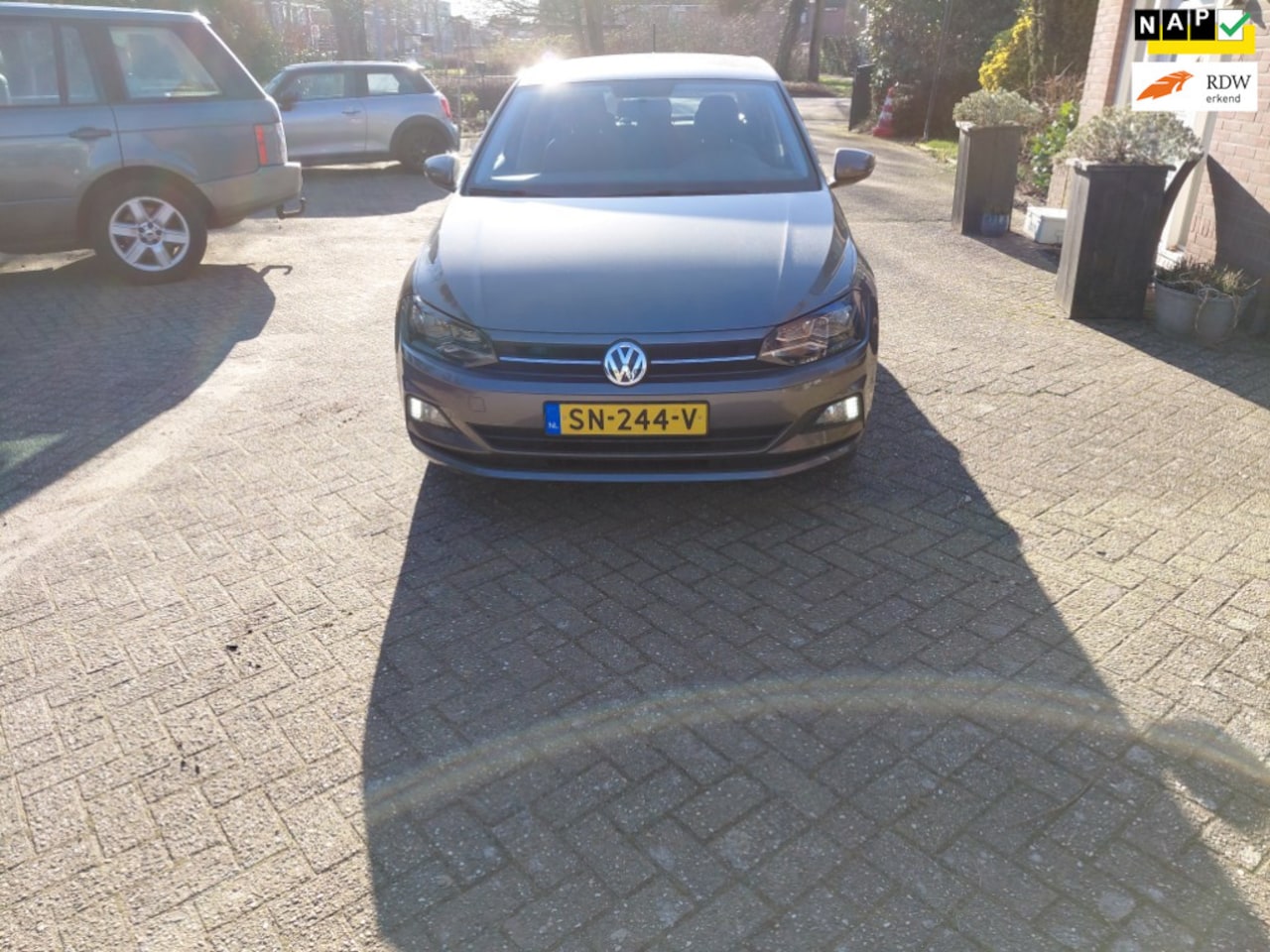 Volkswagen Polo - 1.0 TSI Beats Navi, carpay, all season - AutoWereld.nl