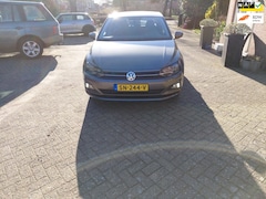 Volkswagen Polo - 1.0 TSI Beats Navi, carpay, all season