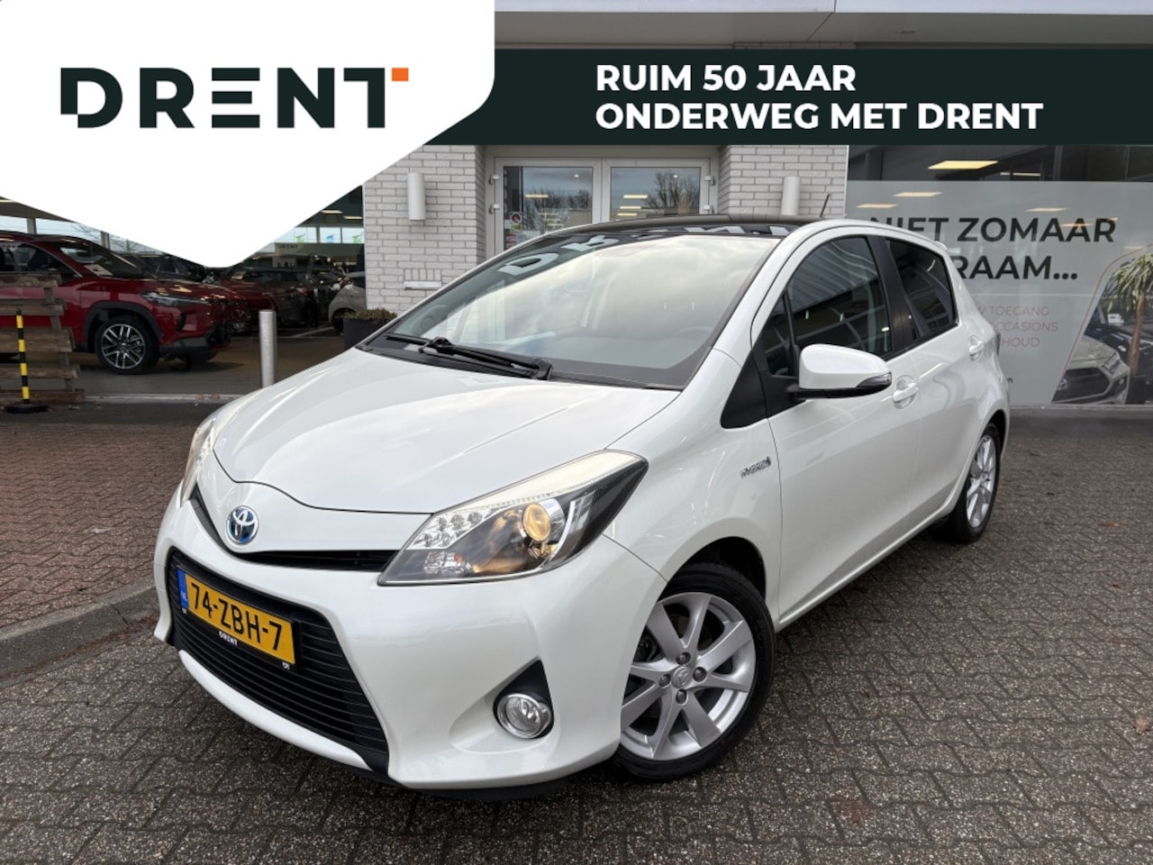 Toyota Yaris - 1.5 Full Hybrid Dynamic | Panoramadak | Navigatie | Cruise | - AutoWereld.nl