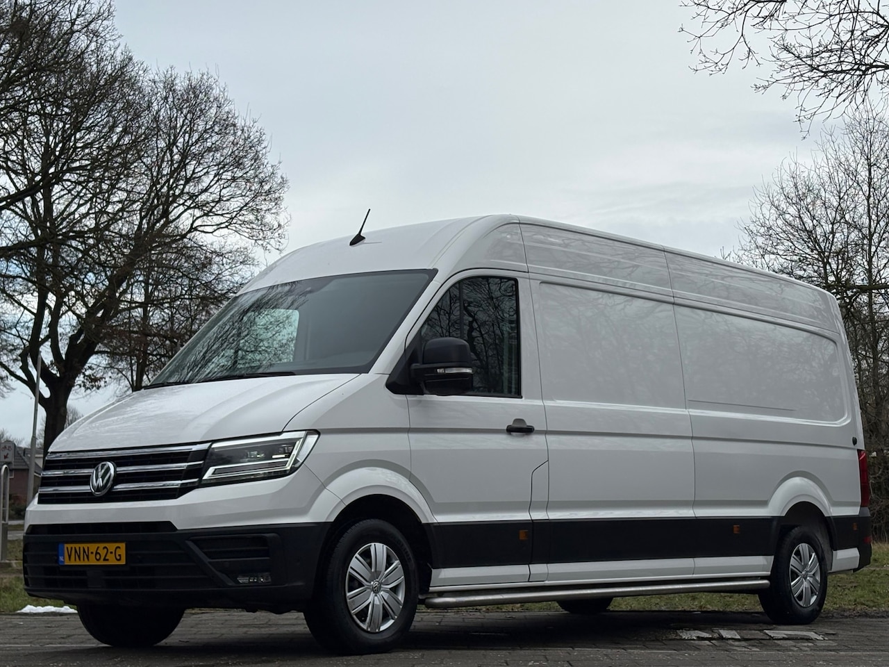 Volkswagen Crafter - 35 2.0 TDI L5H3 Highline|NAP|DSG AUTOMAAT|cruise|airco|massage stoel|apple carplay|achteru - AutoWereld.nl