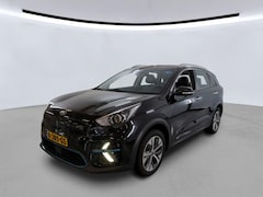 Kia e-Niro - DynamicLine 64 kWh Warmtepomp | 3 fase Camera | Stof/leer | LMV 17"| LED | AppleCarplay |