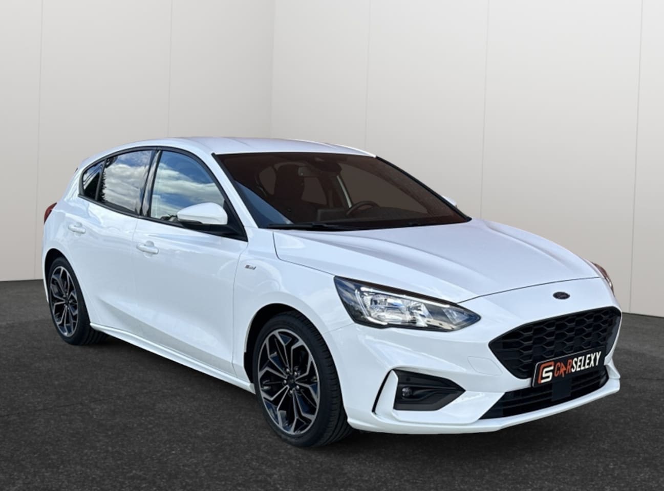Ford Focus - 1.0 EcoBoost Hybride ST Line 125PK 18" velgen Full Led Navigati - AutoWereld.nl