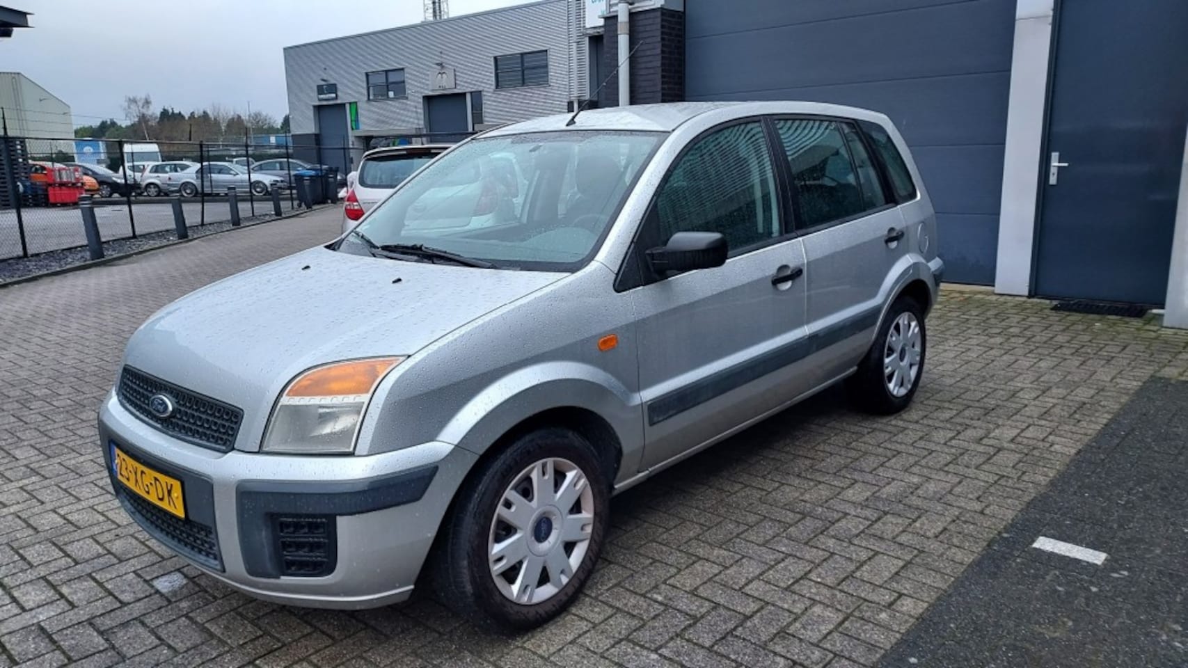 Ford Fusion - 1.4i 16V met Airco / 179.900 km / Nieuwe APK - AutoWereld.nl