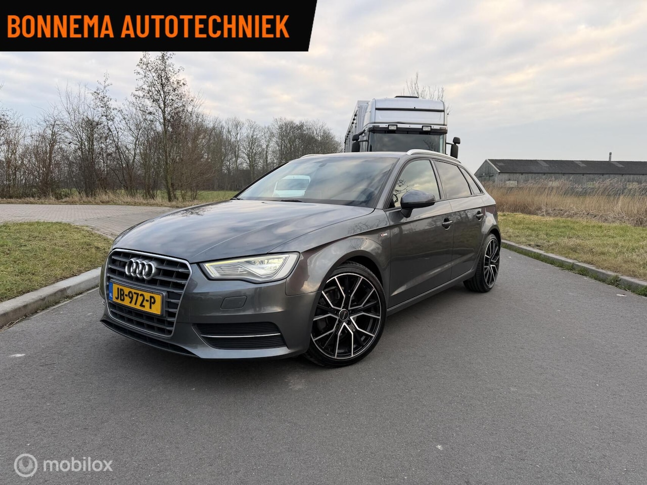 Audi A3 Sportback - S-Line 1.4 TFSI CoD Ambition - AutoWereld.nl
