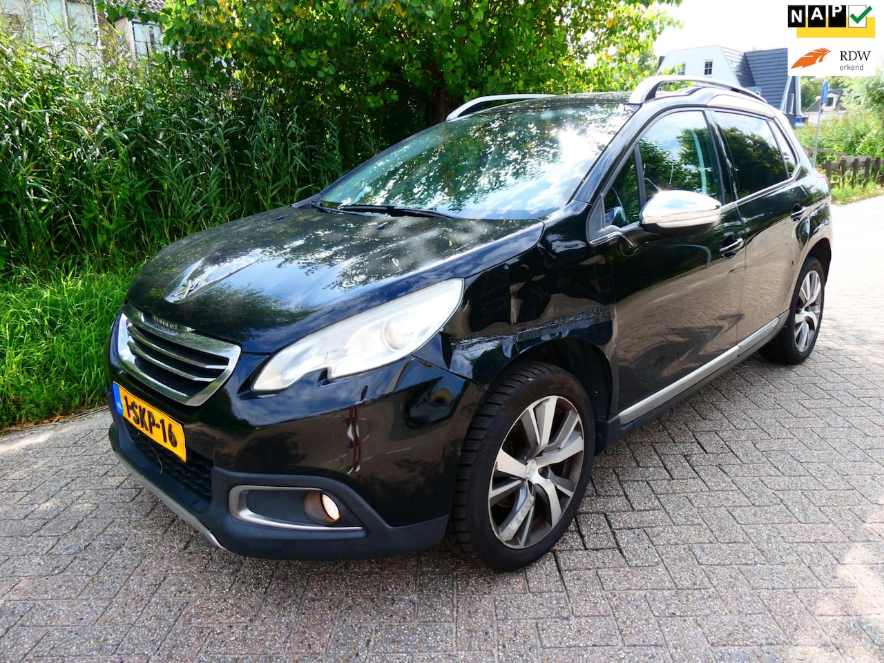 Peugeot 2008 - 1.6 VTi 120pk Clima Navi Pano LEES TEKST HANDEL EXPORT - AutoWereld.nl