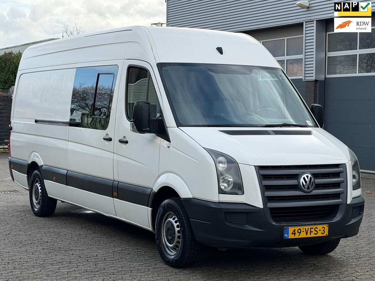 Volkswagen Crafter - 35 2.5 TDI L3H2 DC Trendline Airco Keuken Nw APK - AutoWereld.nl