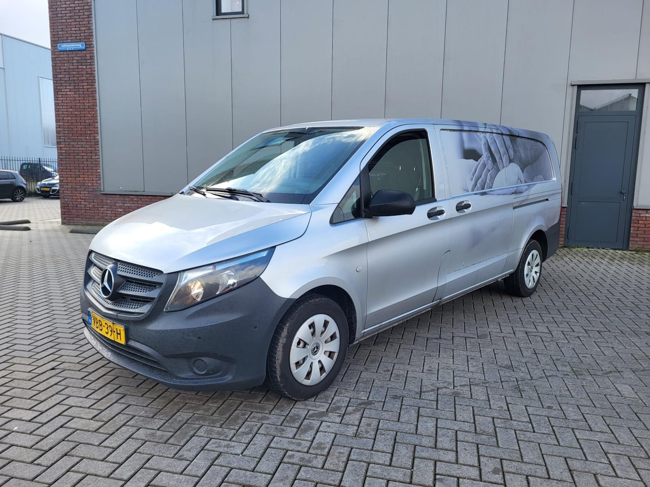 Mercedes-Benz Vito - 114 CDI Extra AUTOMAAT LANG AIRCO GRIJS 2019 - AutoWereld.nl