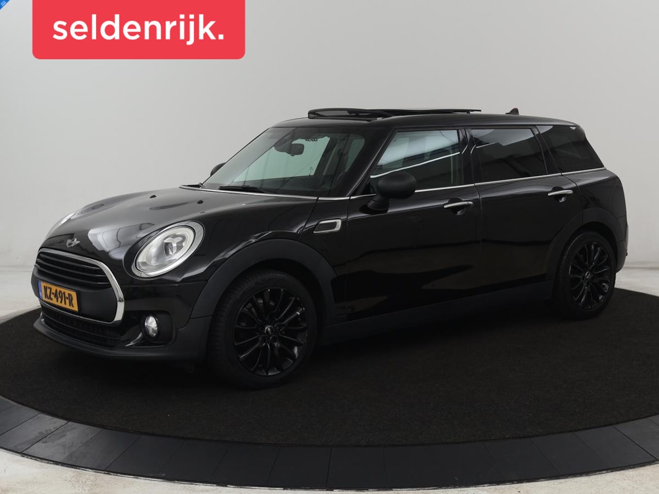MINI Clubman - 1.5 One Salt Business | Panoramadak | Navigatie | Climate control | Bluetooth | Cruise con - AutoWereld.nl