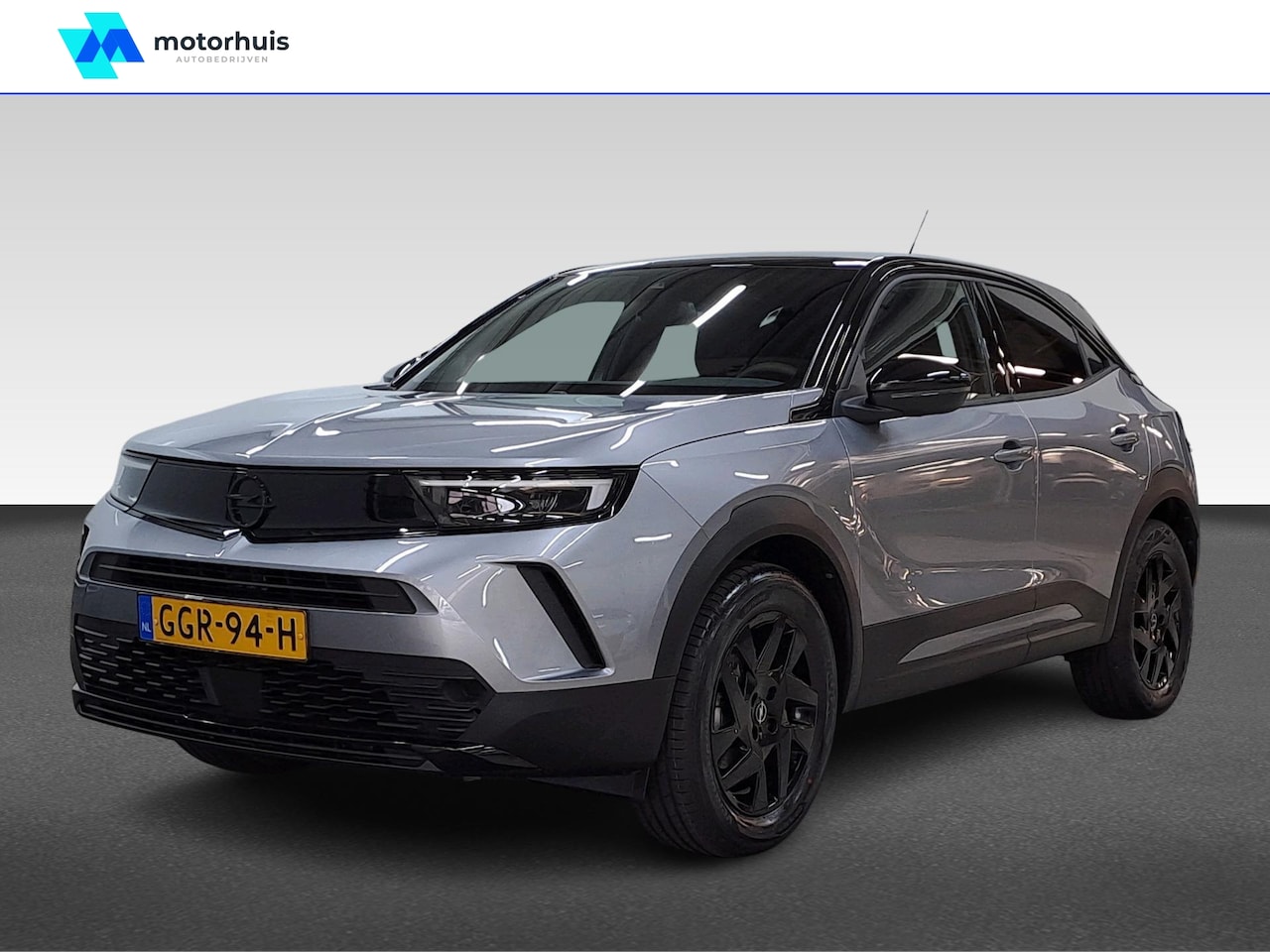 Opel Mokka - 1.2 HYBRID 136PK MHEV AUTOMAAT GS NAVI PRO LED TEL PDC CAMERA NAP - AutoWereld.nl