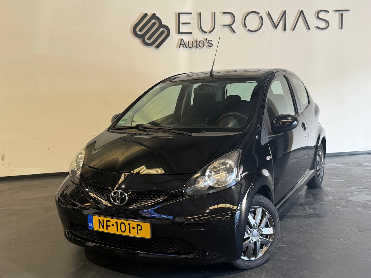 Toyota Aygo - 1.0-12V Carplay Airco Elektrische Ramen Nieuwe Apk - AutoWereld.nl