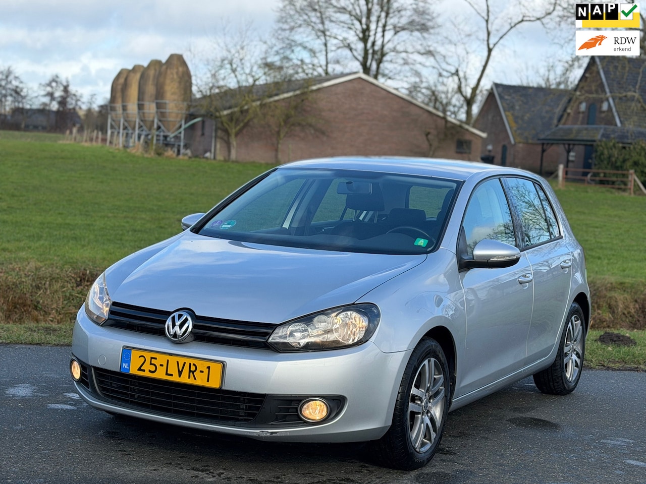Volkswagen Golf - 1.2 TSI Tour | Nap | Netjes | Clima - AutoWereld.nl