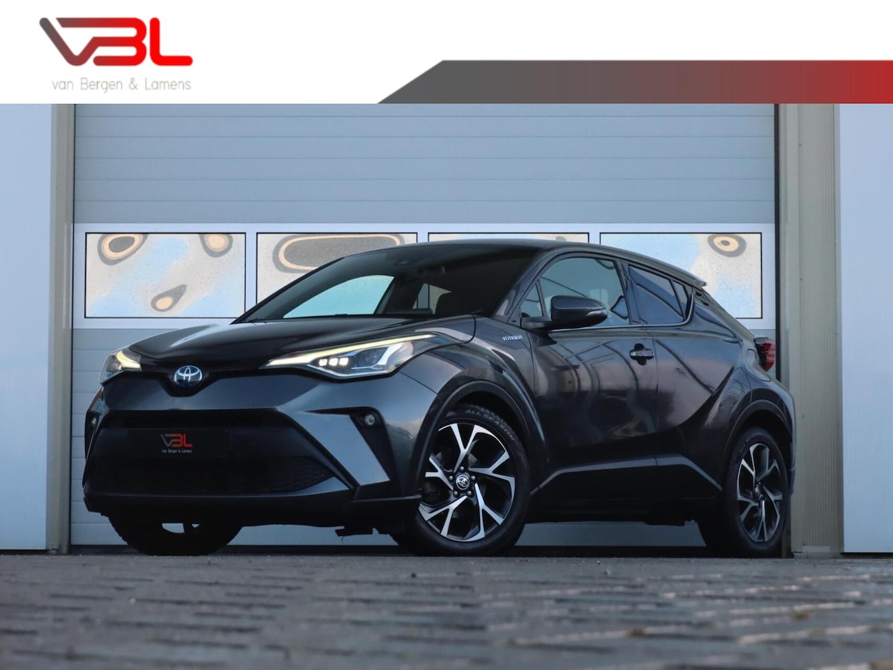 Toyota C-HR - 1.8 Hybrid Dynamic | hoge zit | Facelift-model - AutoWereld.nl
