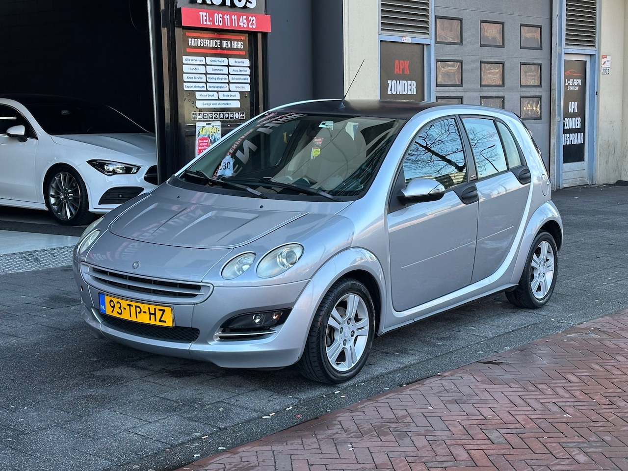 Smart Forfour - 1.3 passion Airco Carplay Pano - AutoWereld.nl