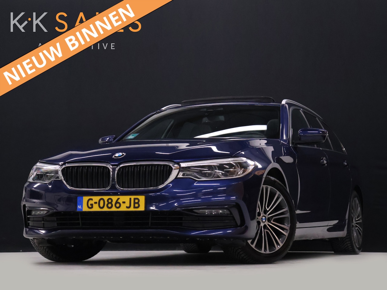 BMW 5-serie Touring - 520i High Executive Edition [SCHUIFDAK, MEMORY SEATS, CAMERA, HEAD UP DISPLAY, VOL LEDER, - AutoWereld.nl