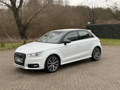 Audi A1 Sportback - 1.0 TFSI S-LINE I CRUISE I PDC I ZEER MOOI I BLUETOOTH I NWE APK