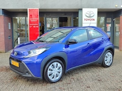 Toyota Aygo X - 1.0 VVT-i S-CVT PLAY AUTOMAAT APPLE/ANDROID AD-CRUISE AIRCO CAMERA BLUETOOTH EL-RAMEN/SPIE