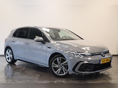 Volkswagen Golf - 1.5 eTSI R-Line Business Full-led Navigatie Adaptive-Cruise