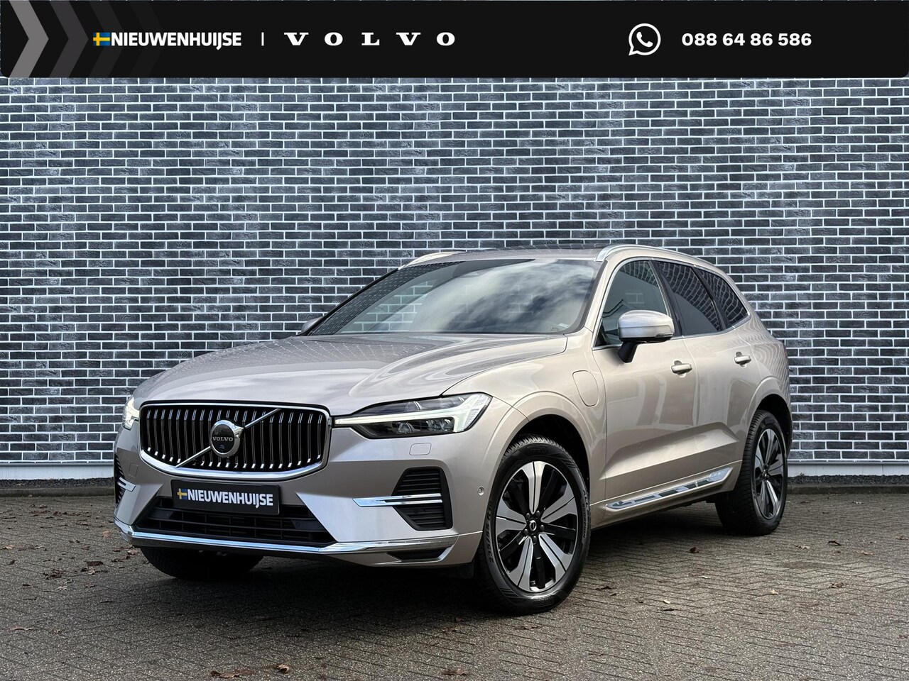 Volvo XC60 - 2.0 T6 Plug-in hybrid AWD Plus Bright | Adaptieve Cruise Control | Panoramadak | 360 Parke - AutoWereld.nl