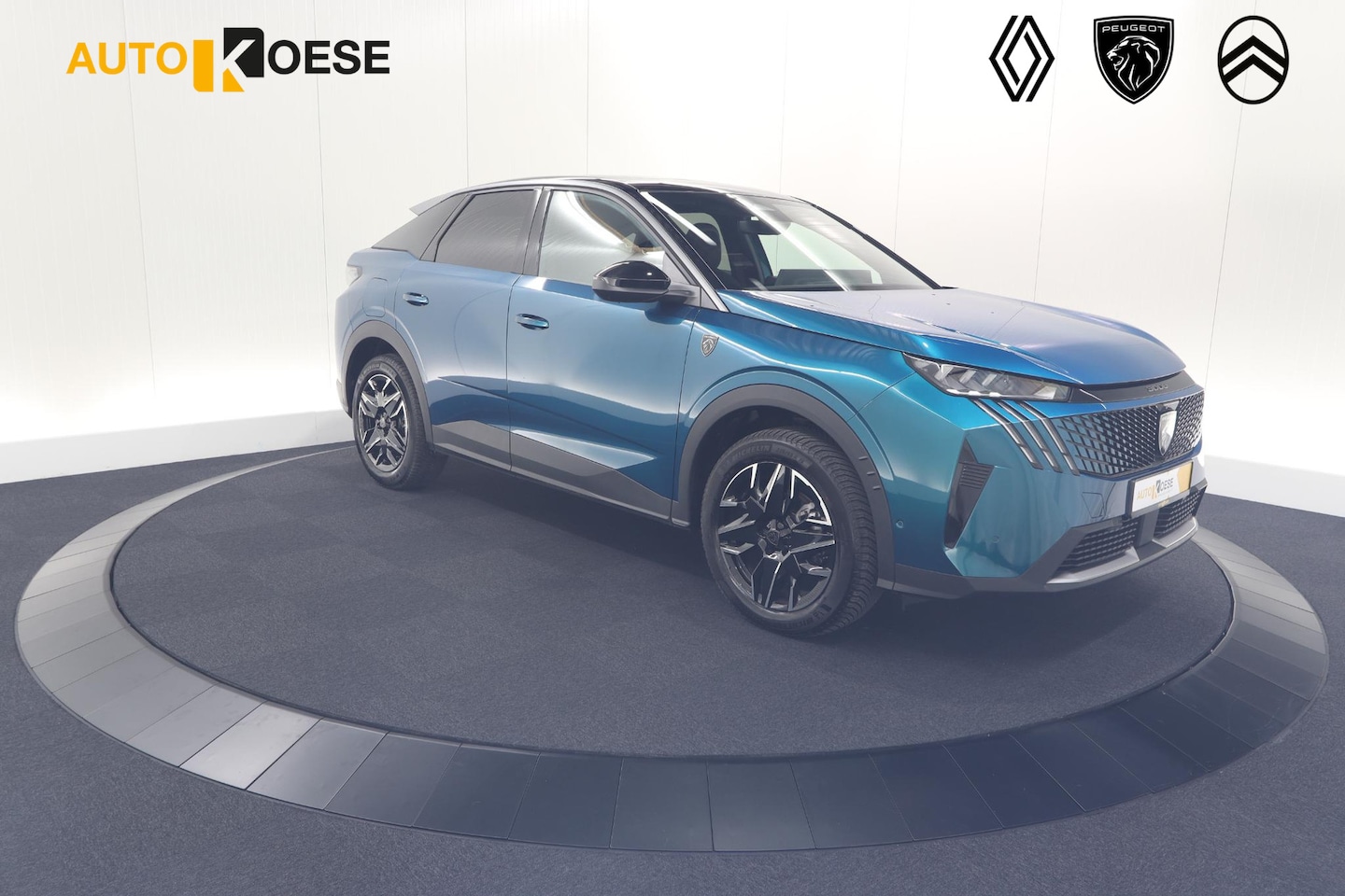 Peugeot 3008 - 1.2 Hybrid 136 GT | Panoramdak | 360 Camera | Focal | Alcantara Executive Interior | Stoel - AutoWereld.nl