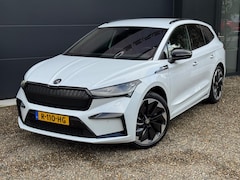 Skoda Enyaq iV - 60 Sportline 180 pk | Trekhaak | Stuur-/stoelverwarming | 1e Eig | NL auto | SoH 95, 5%