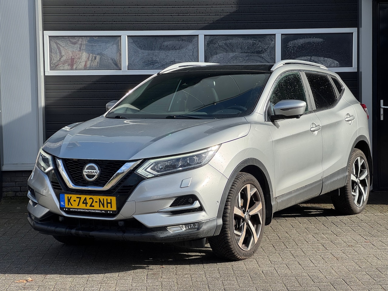 Nissan Qashqai - 1.3 DIG-T Tekna + BAK SCHOKT - AutoWereld.nl